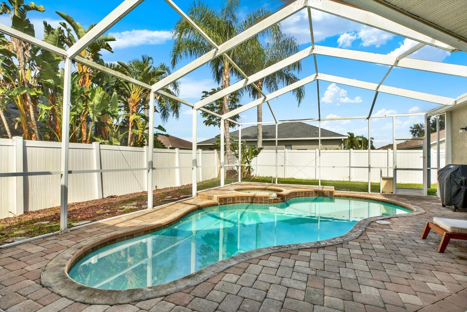 1605 AMARYLLIS CT — photo 21