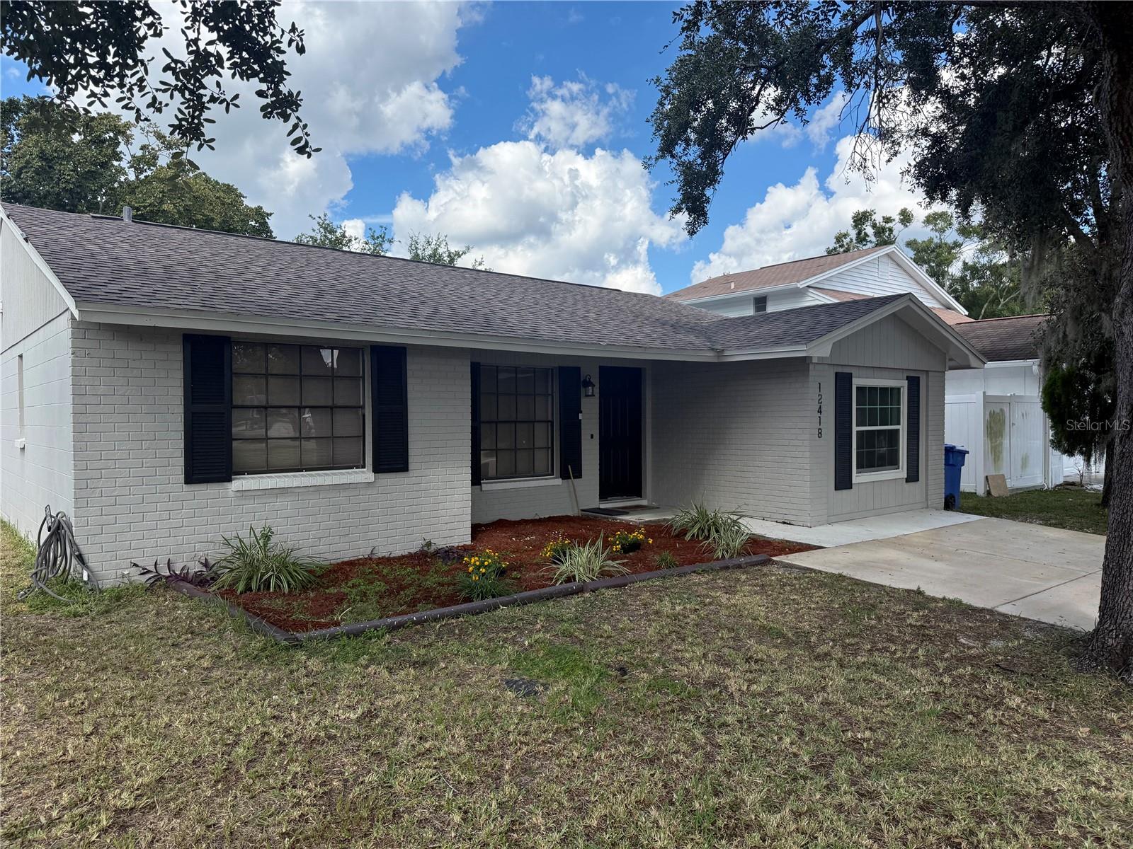 12418 QUEENSLAND LN — photo 25