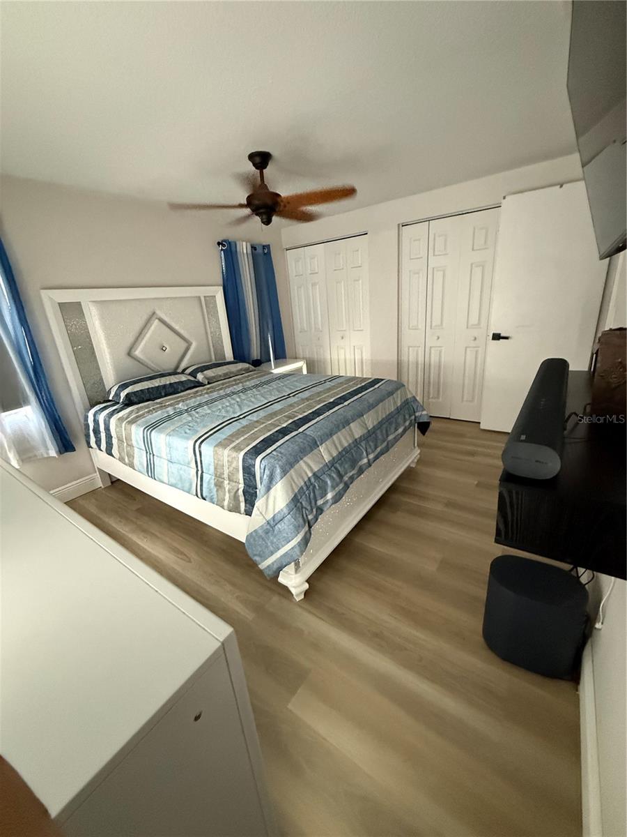 12418 QUEENSLAND LN — photo 17