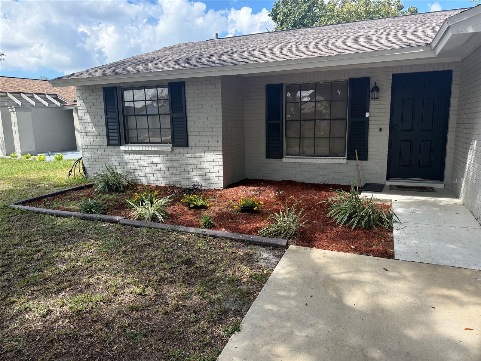 12418 QUEENSLAND LN — photo 26