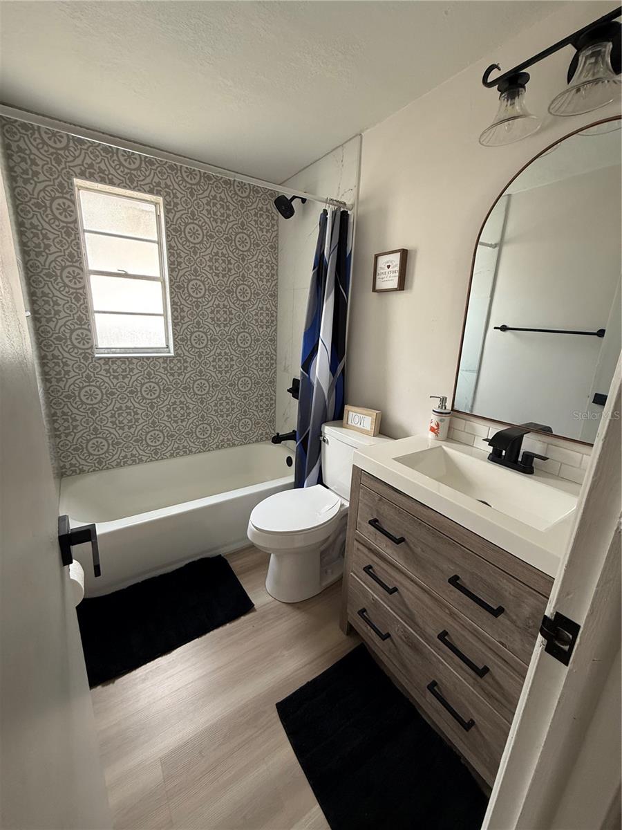 12418 QUEENSLAND LN — photo 14