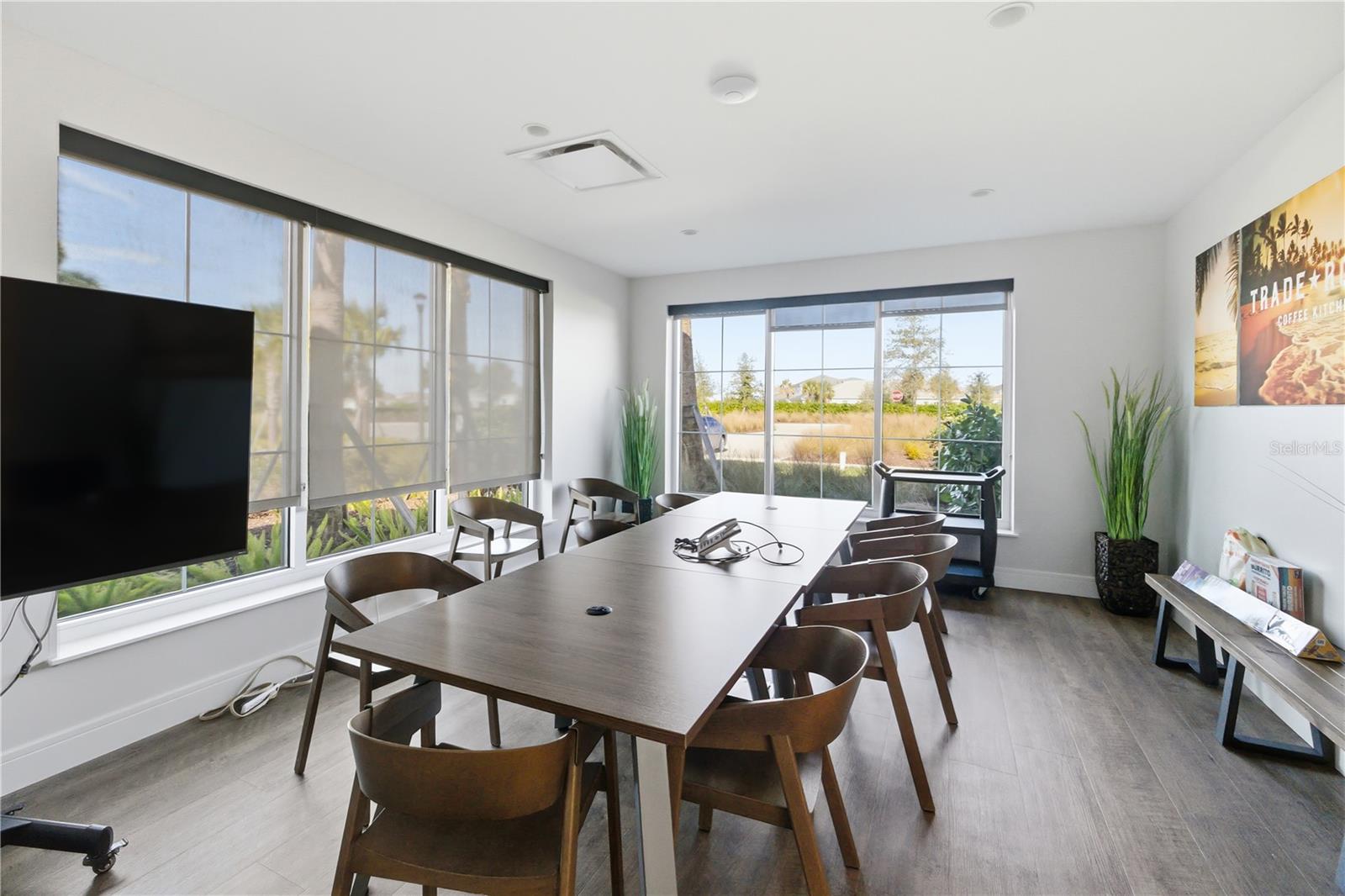 3343 HILLTOP CIR — photo 85