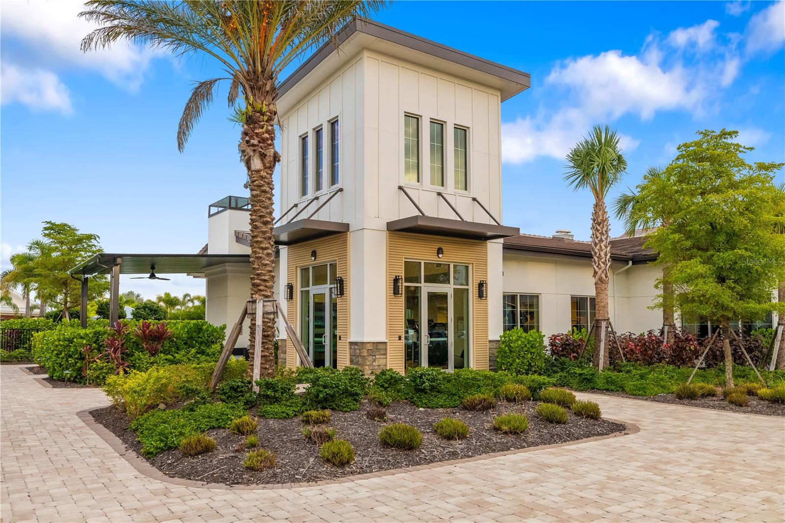 3343 HILLTOP CIR — photo 88