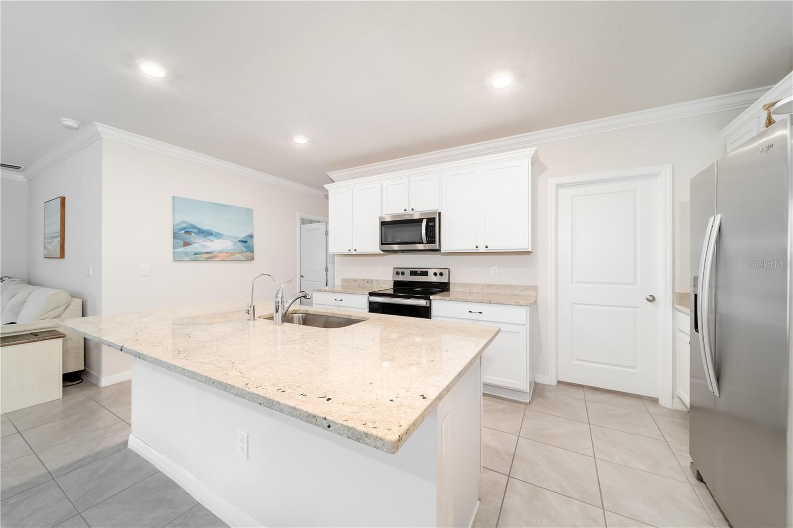 3343 HILLTOP CIR — photo 20