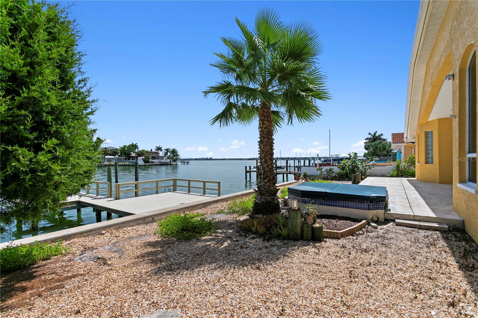 115 ALETA DR — photo 21