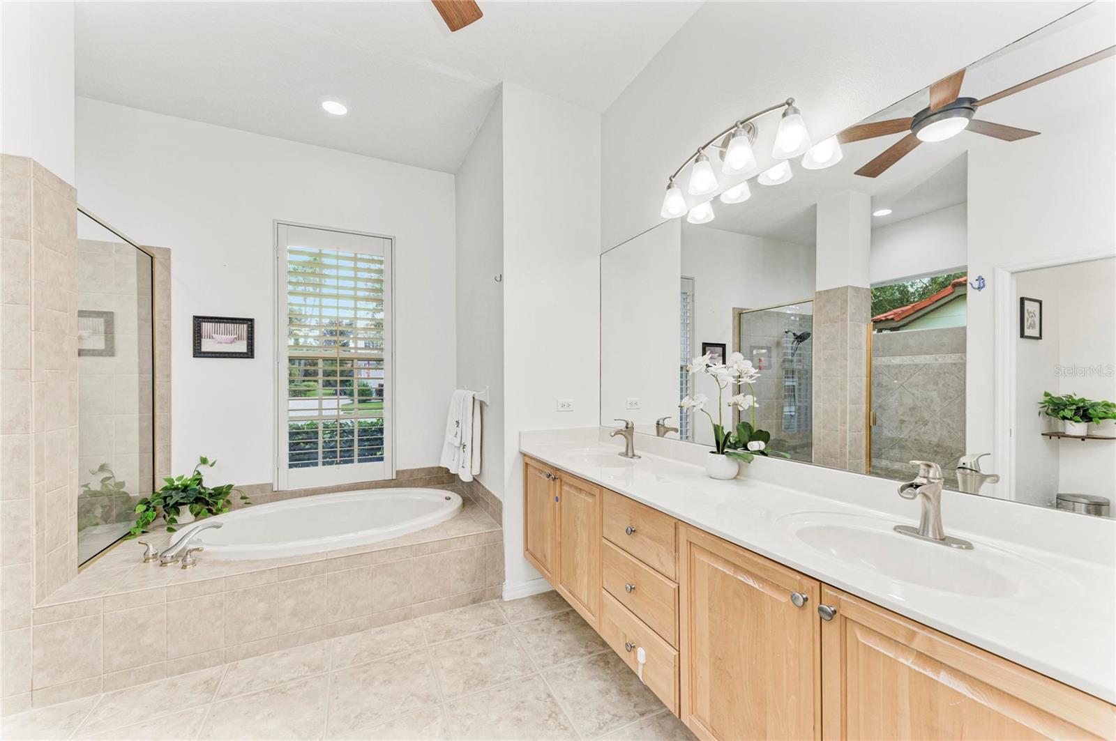 9420 ROYAL CALCUTTA PL — photo 44