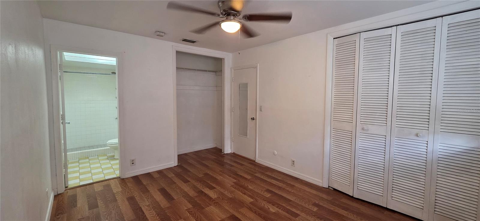 1433 S BELCHER RD #C13 — photo 8