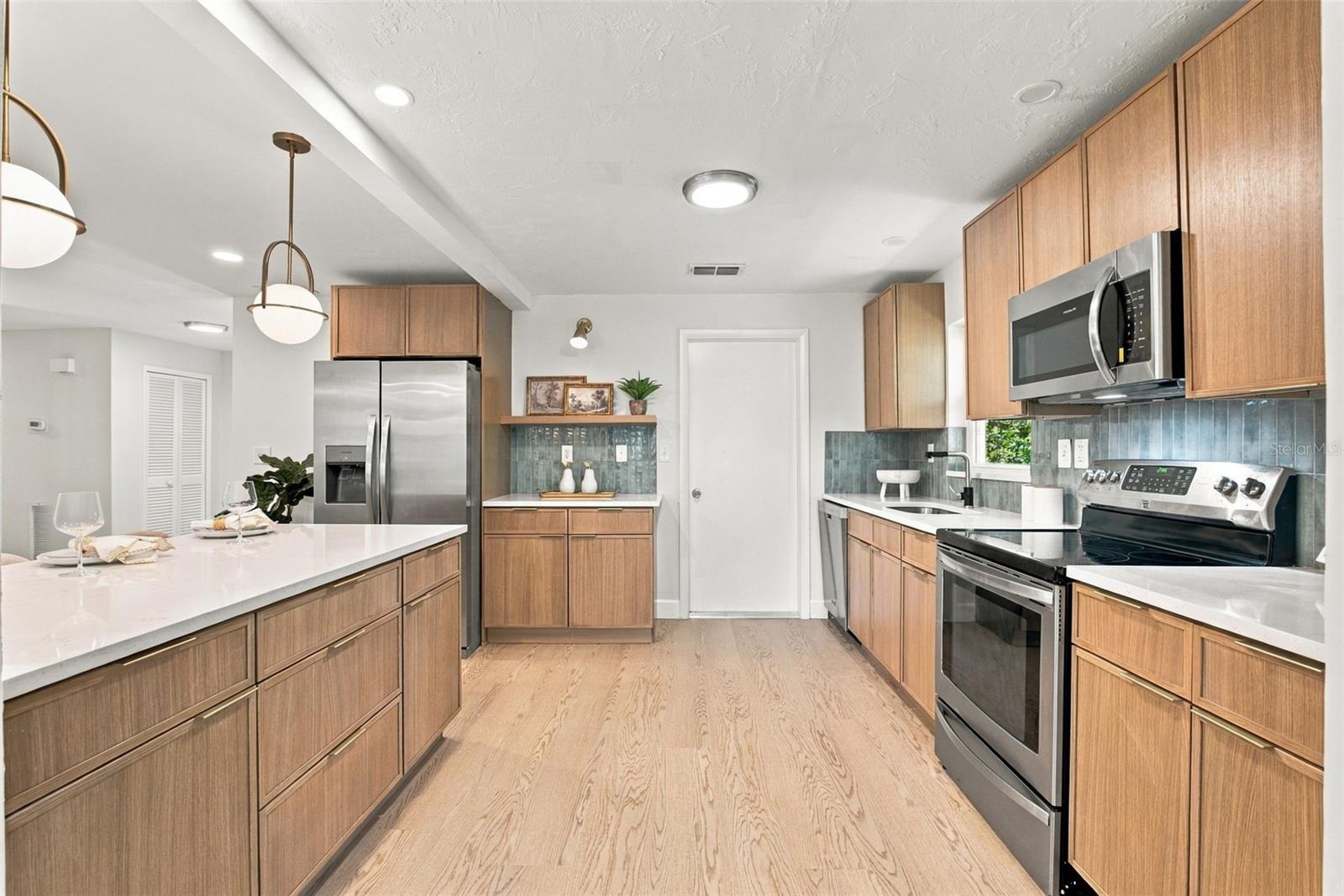 11515 IMPERIAL GROVE DR W — photo 24