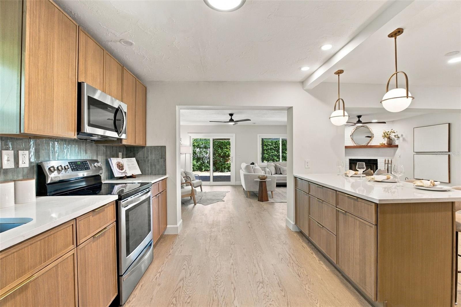 11515 IMPERIAL GROVE DR W — photo 25