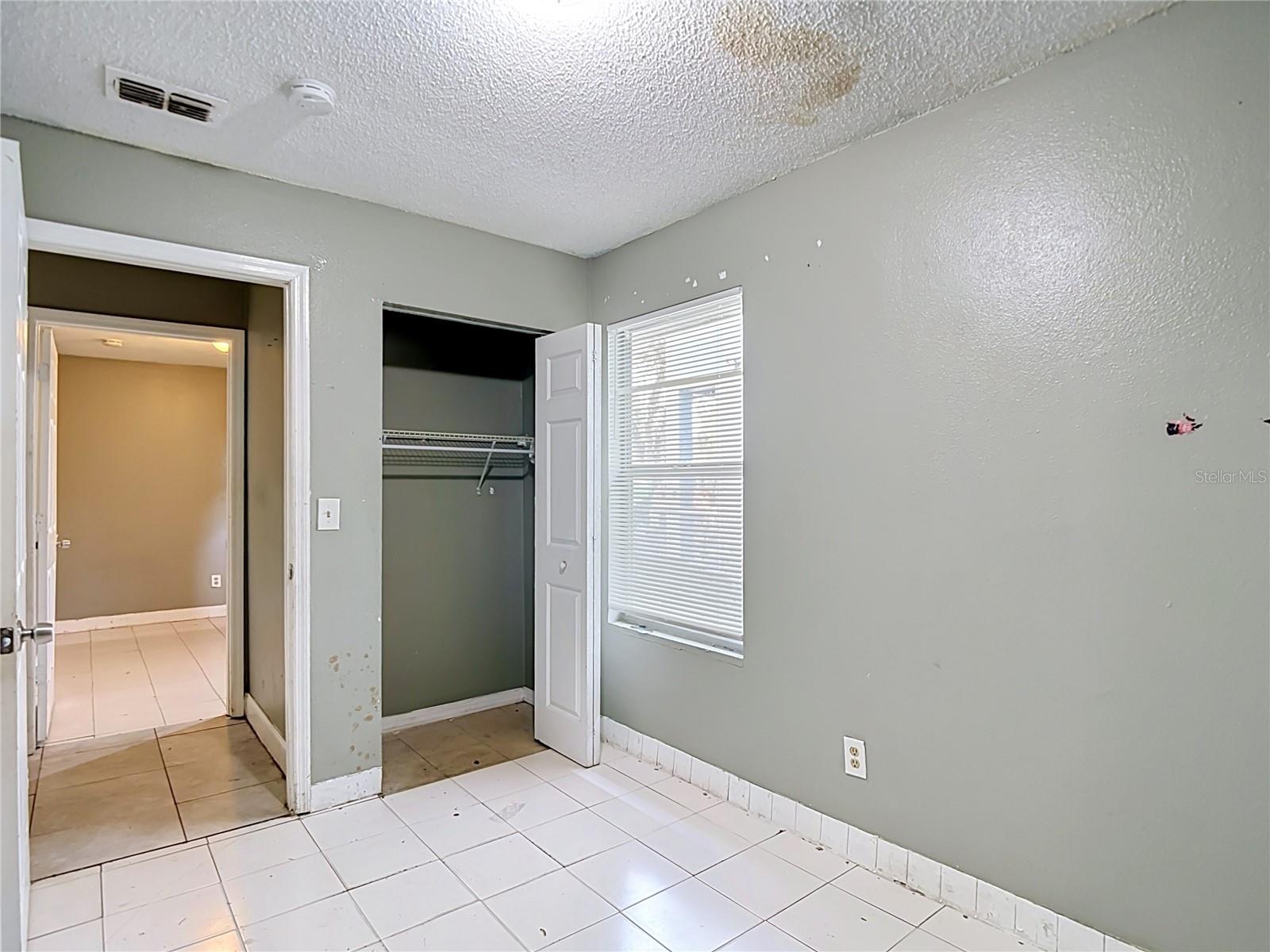 2705 E 22ND AVE — photo 17