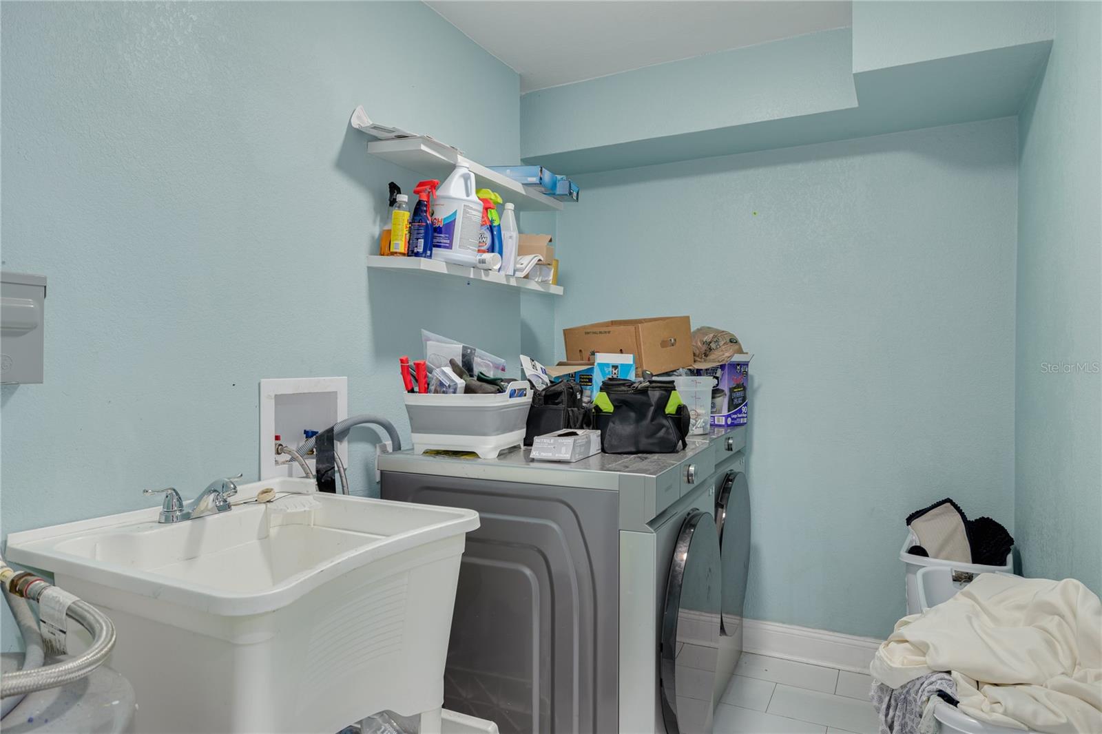 874 SERPENTINE DR S — photo 32