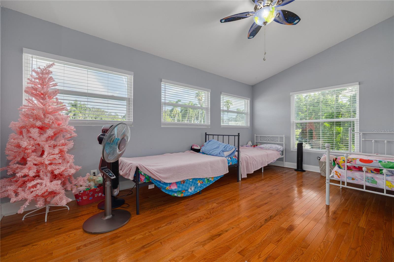 874 SERPENTINE DR S — photo 45