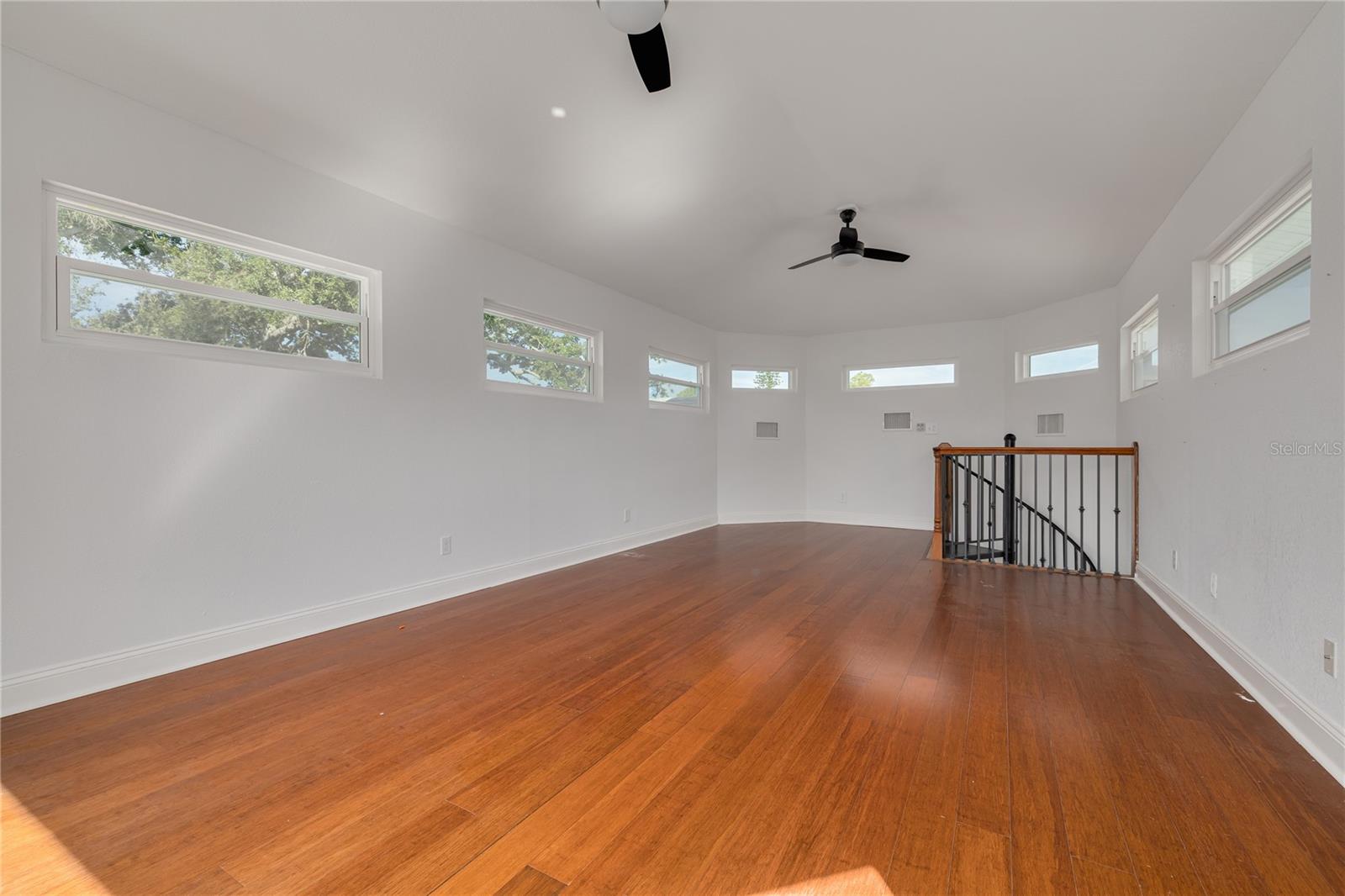 874 SERPENTINE DR S — photo 48