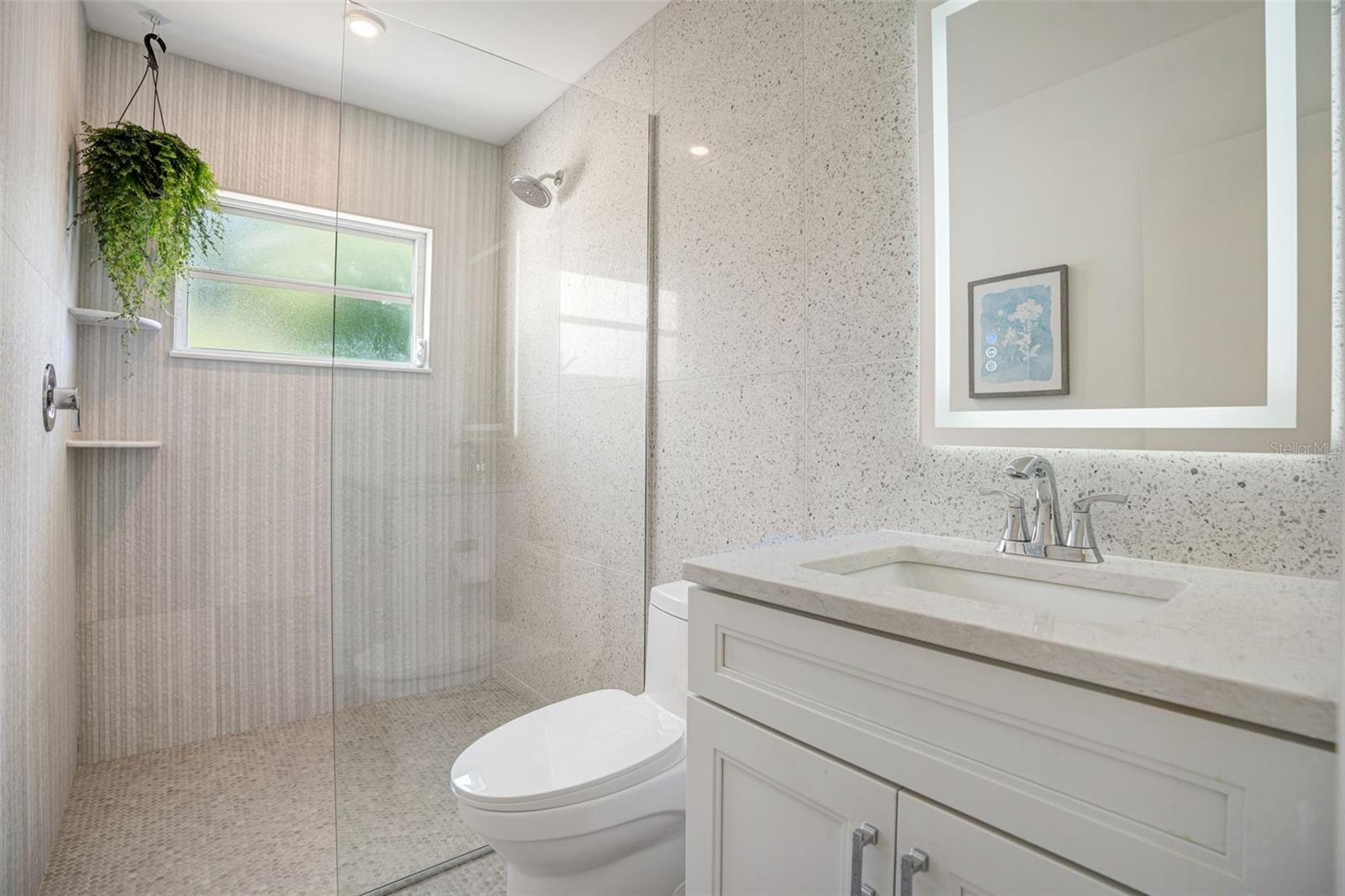 2482 WISTERIA ST — photo 30