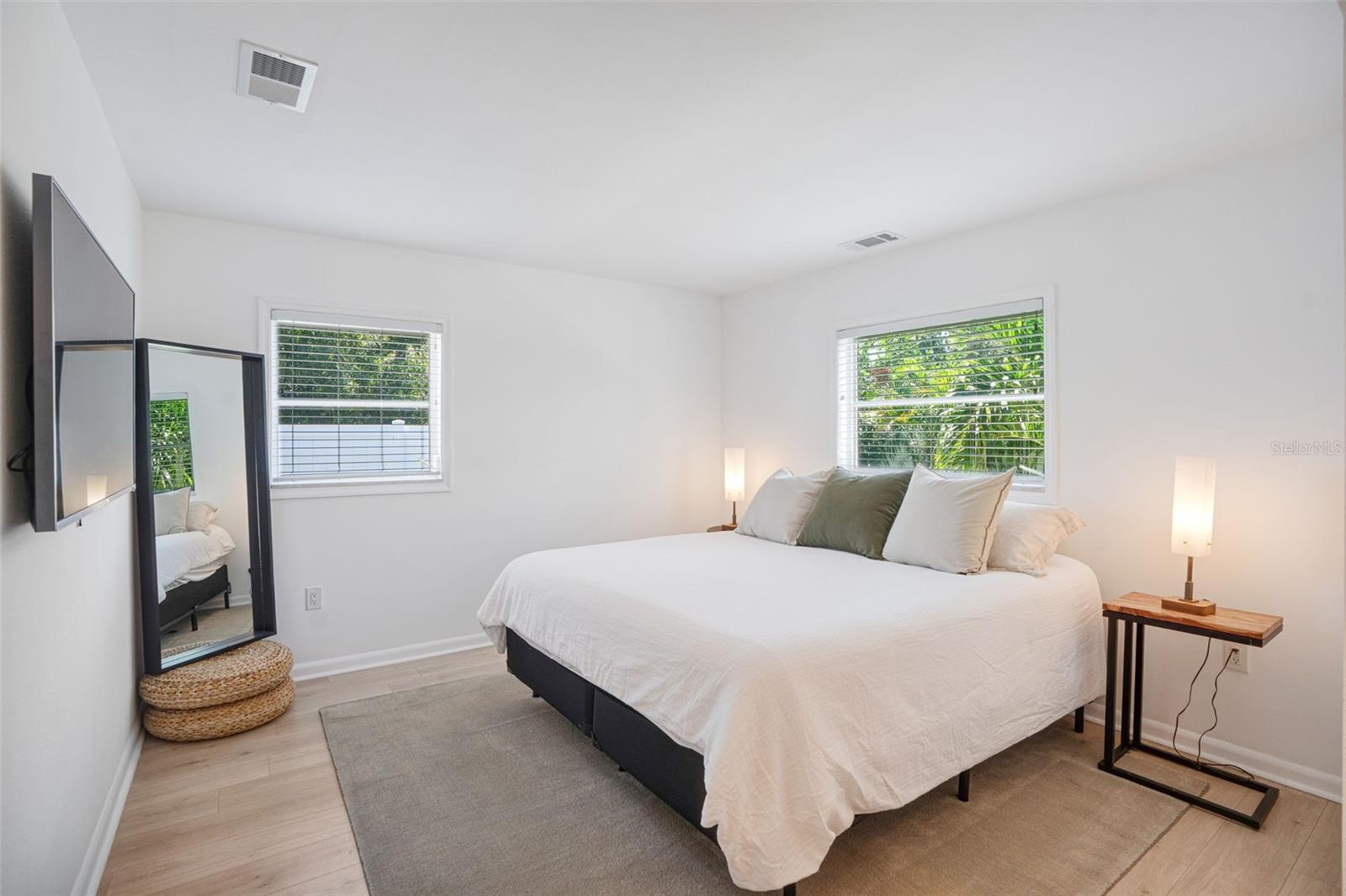 2482 WISTERIA ST — photo 24