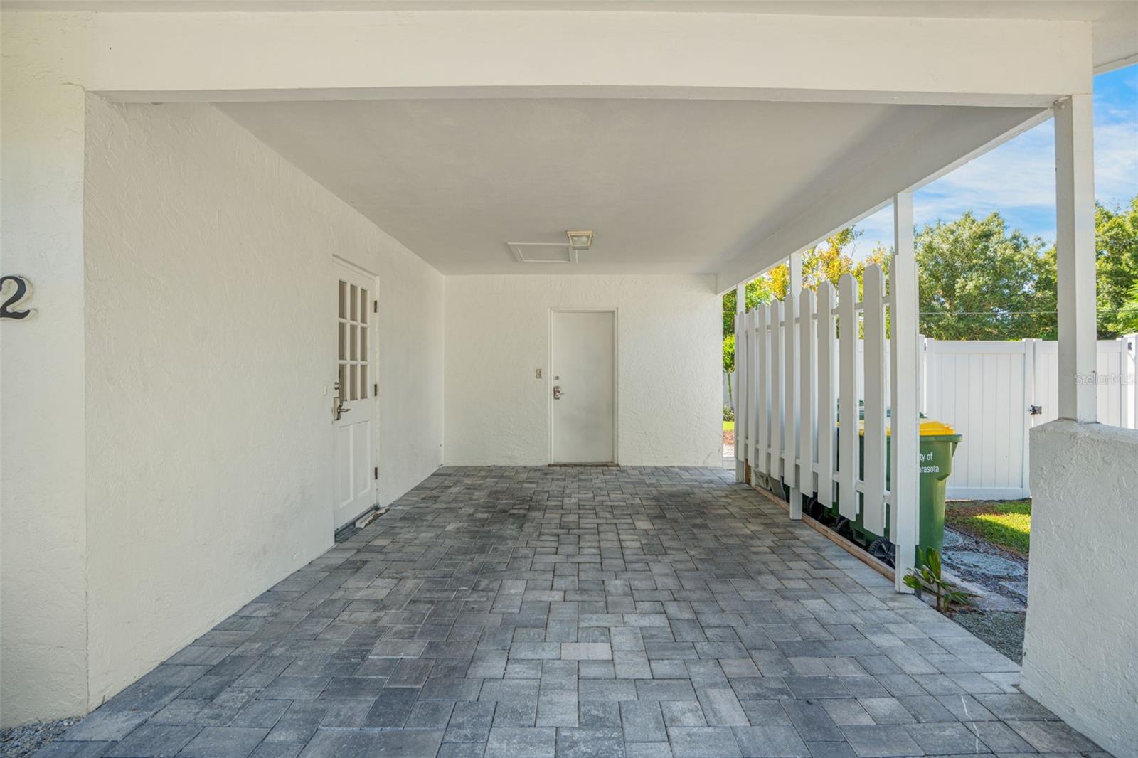 2482 WISTERIA ST — photo 37