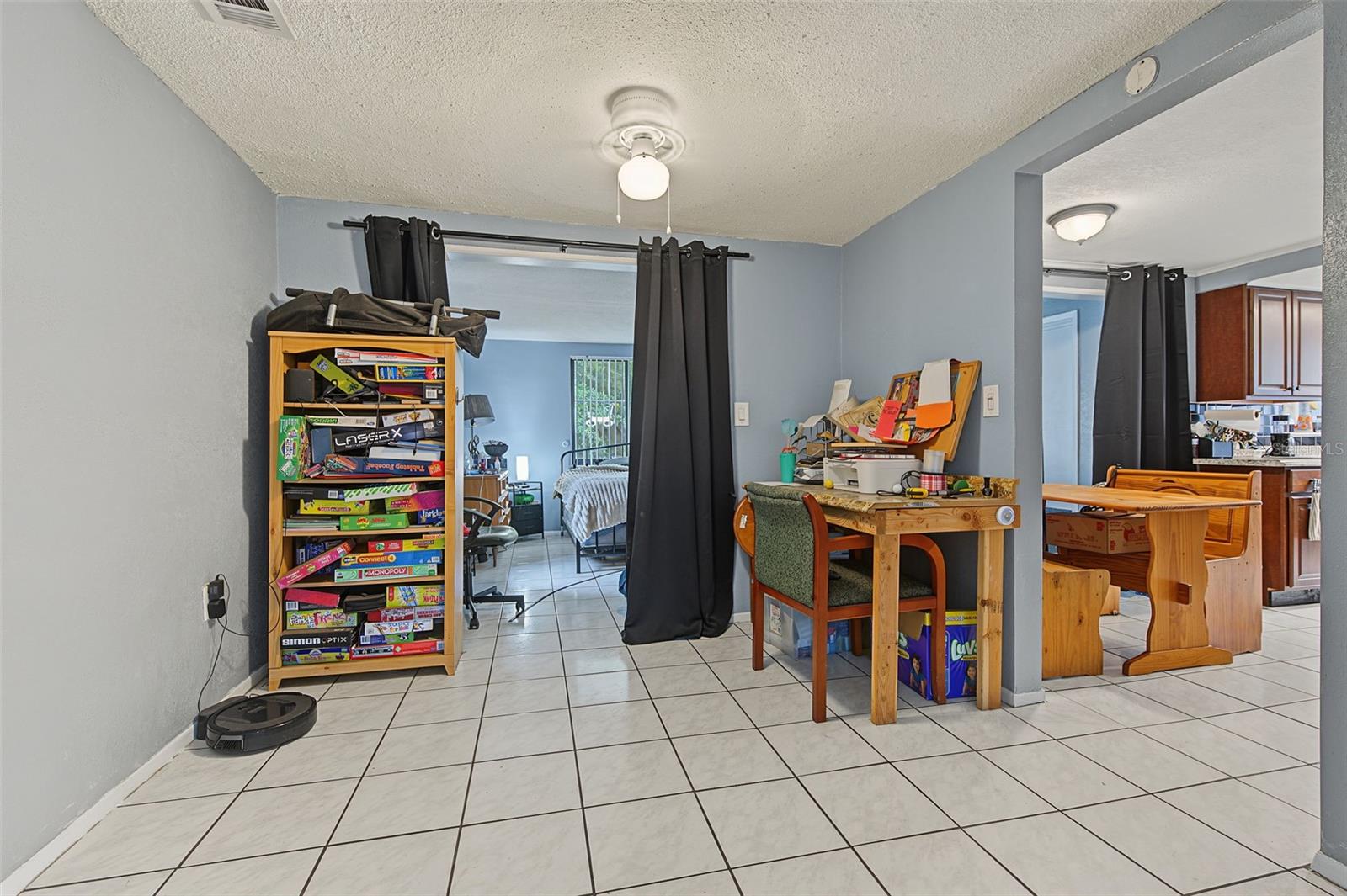 7234 ASHWOOD DR — photo 9