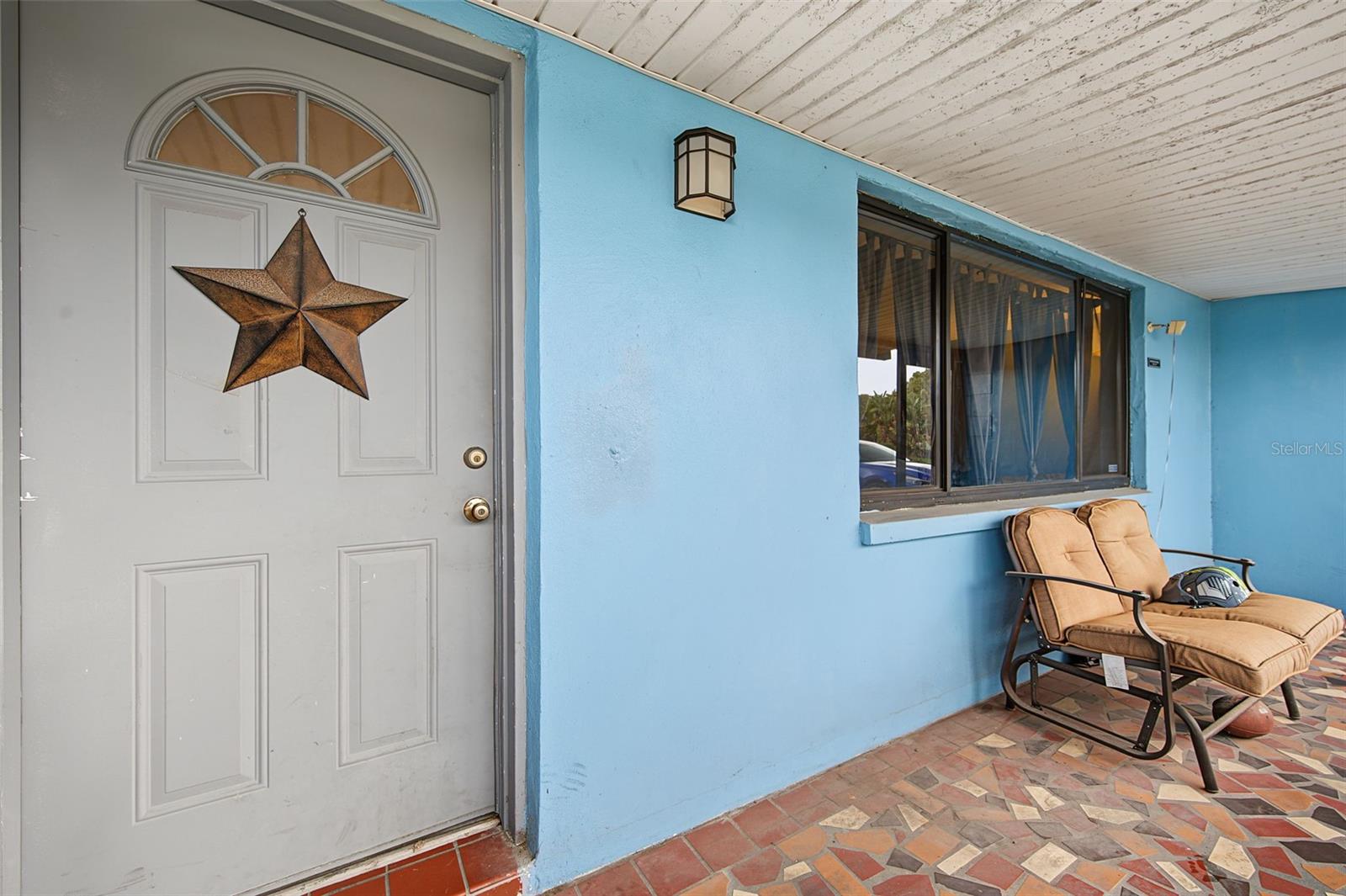 7234 ASHWOOD DR — photo 2