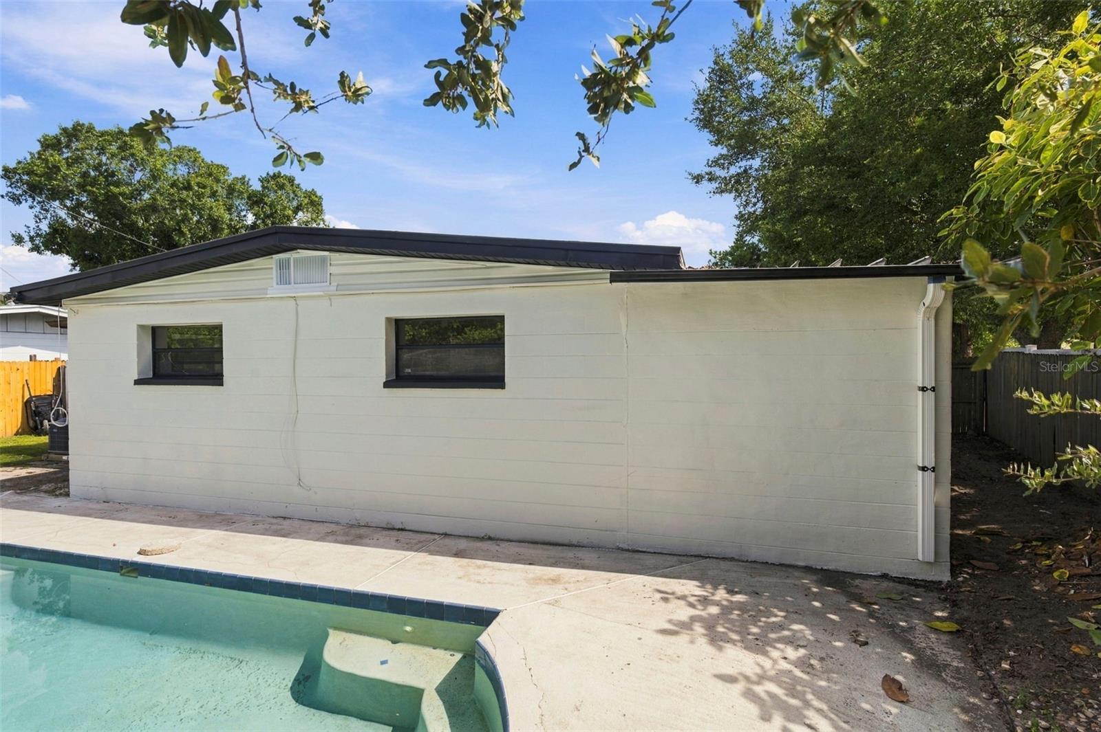8862 ROBIN RD — photo 44