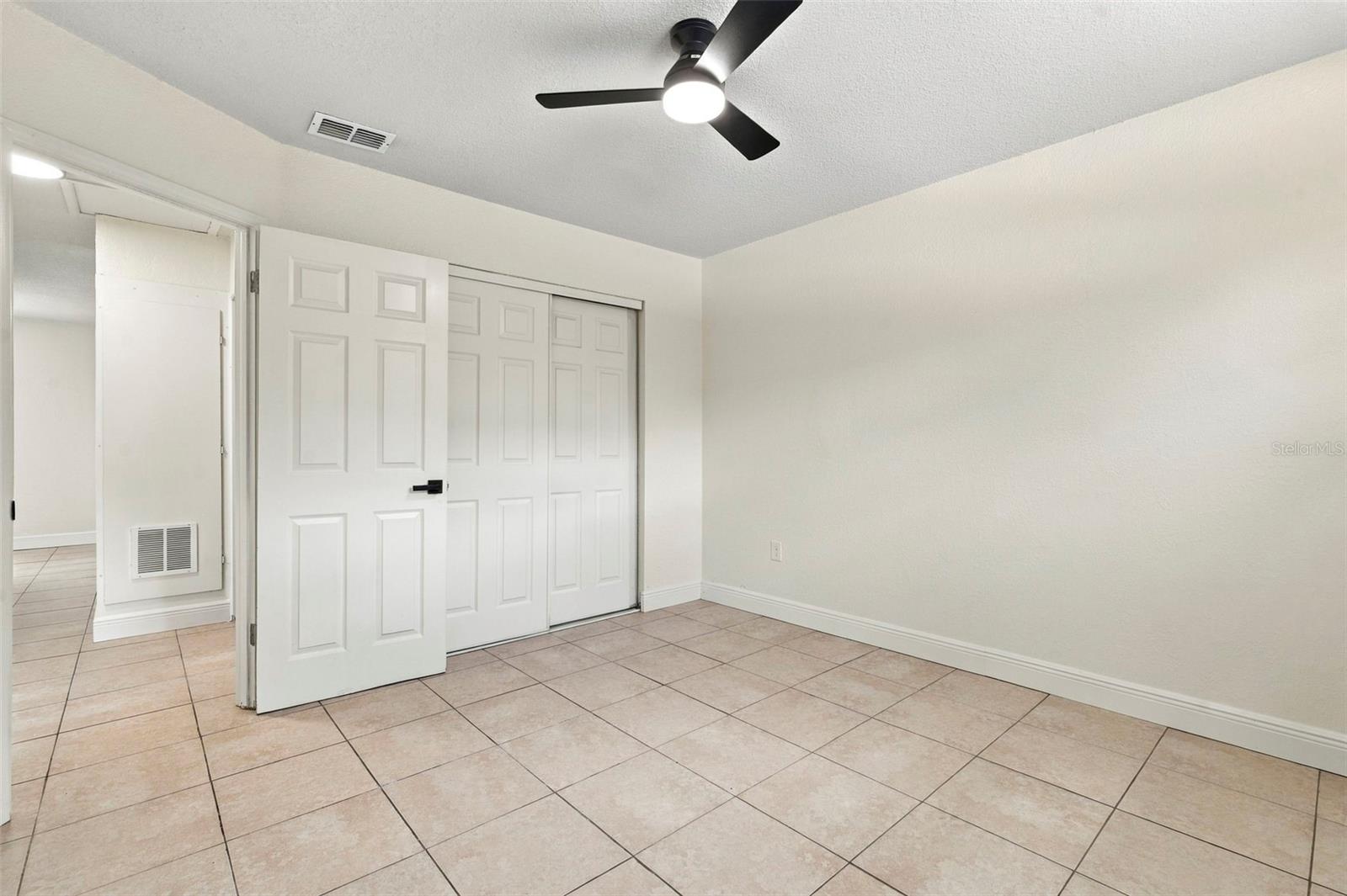 8862 ROBIN RD — photo 30