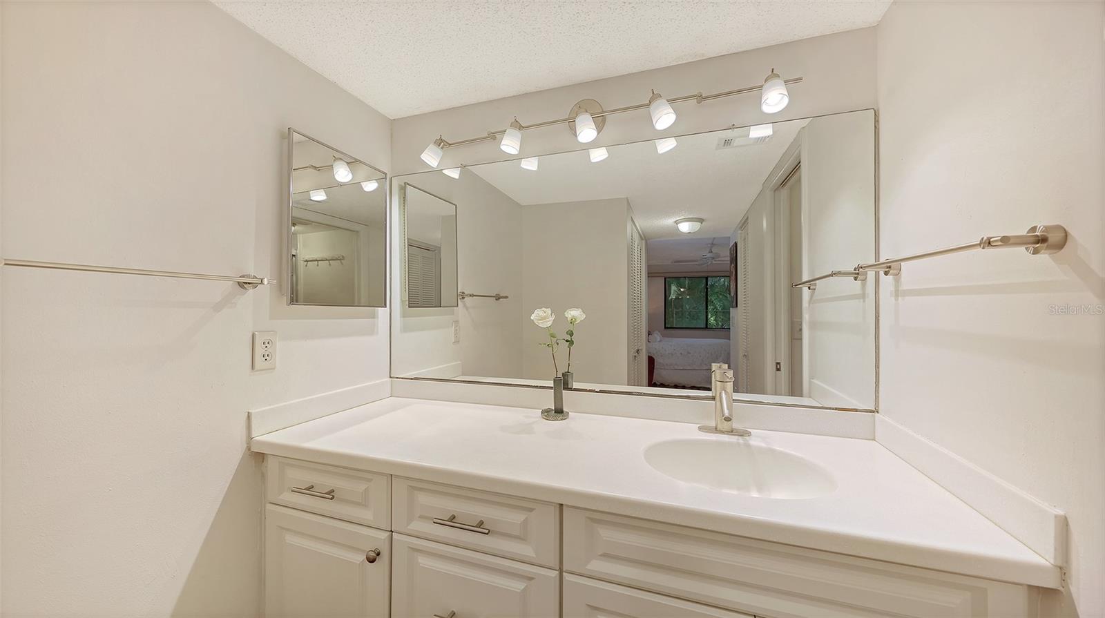 1708 GLENHOUSE DR #314 — photo 12