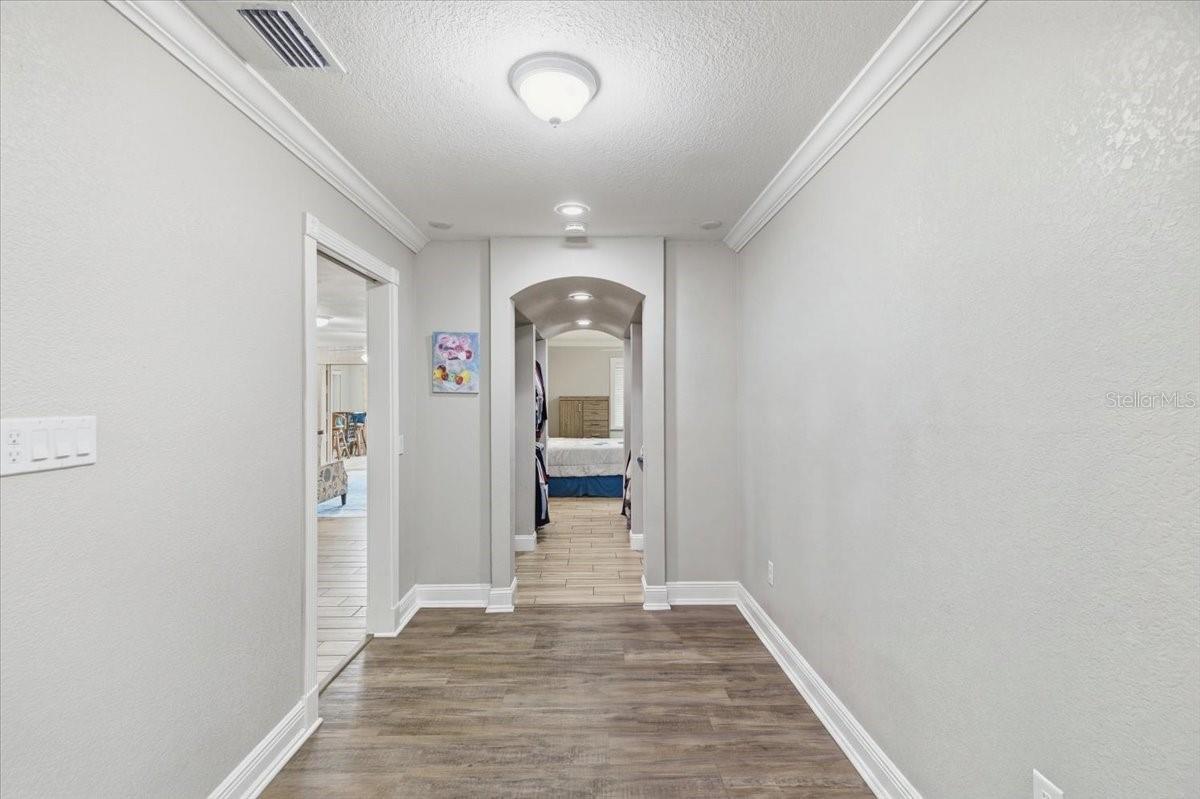 1801 ORCHID CT — photo 10