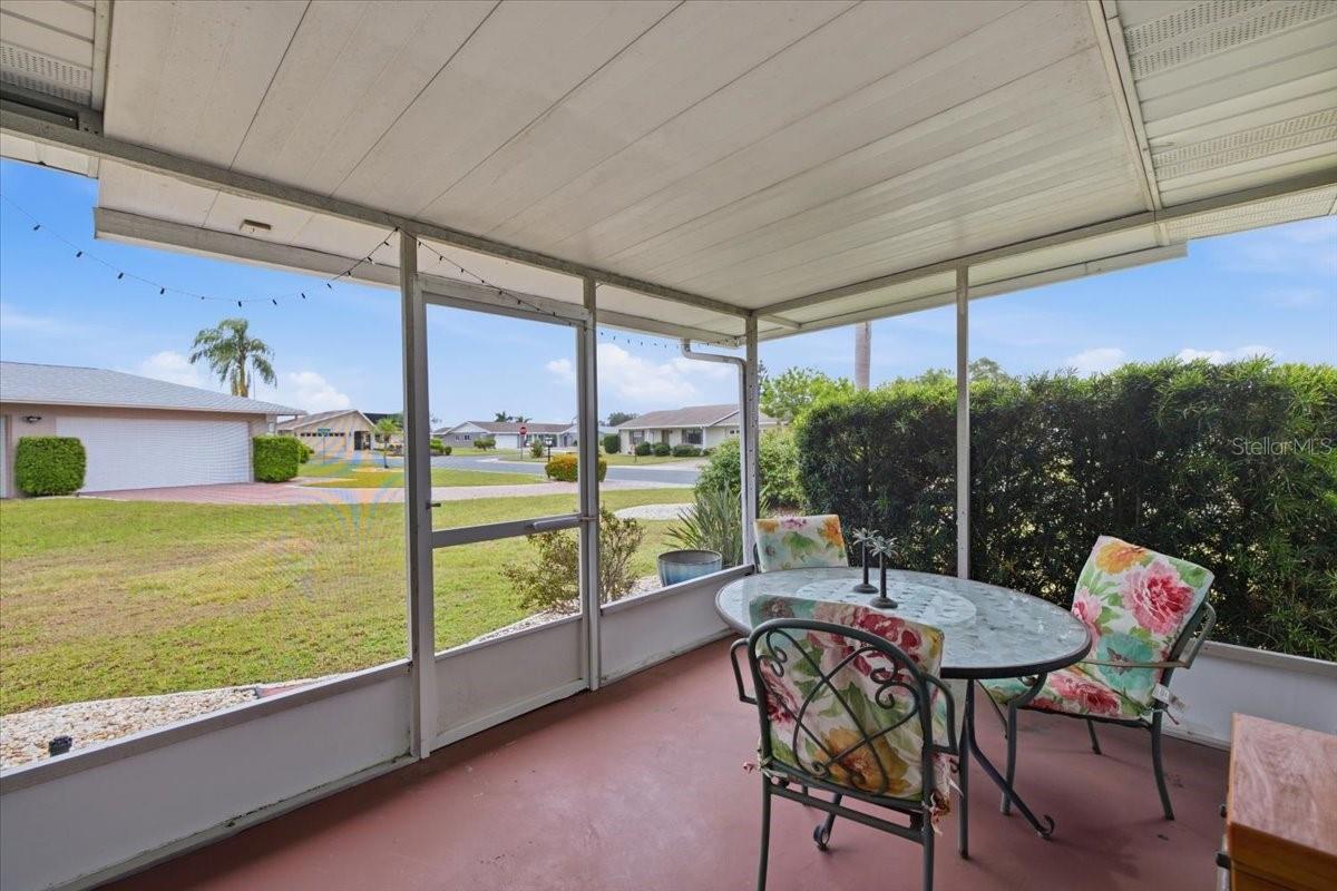 1801 ORCHID CT — photo 26