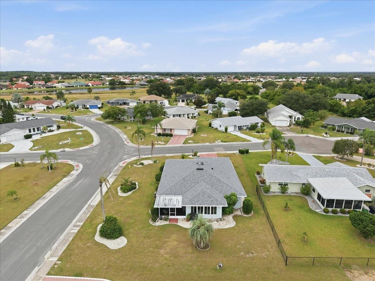 1801 ORCHID CT — photo 31