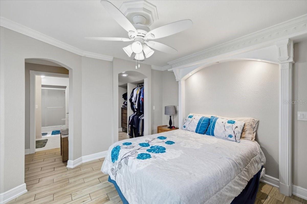 1801 ORCHID CT — photo 13