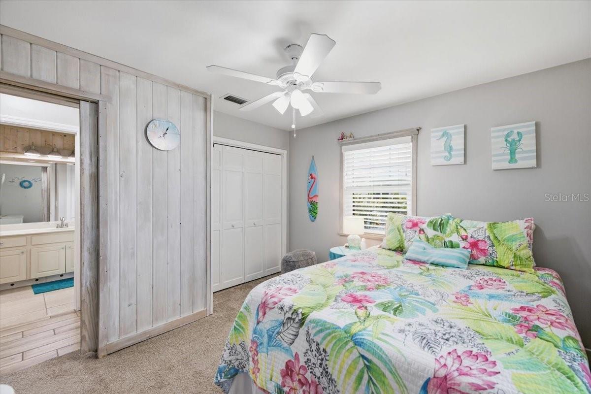 1801 ORCHID CT — photo 16