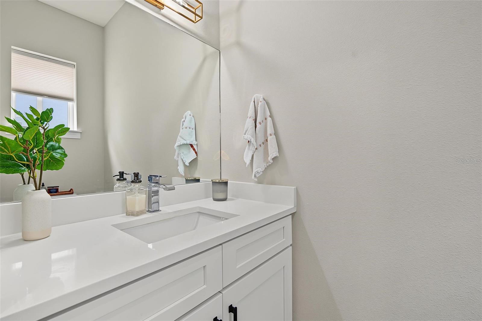 4215 W NORTH A ST #9 — photo 21