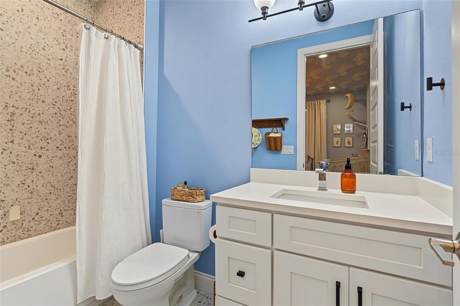 4215 W NORTH A ST #9 — photo 29