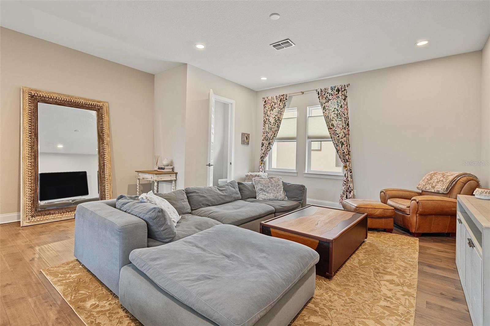 4215 W NORTH A ST #9 — photo 11