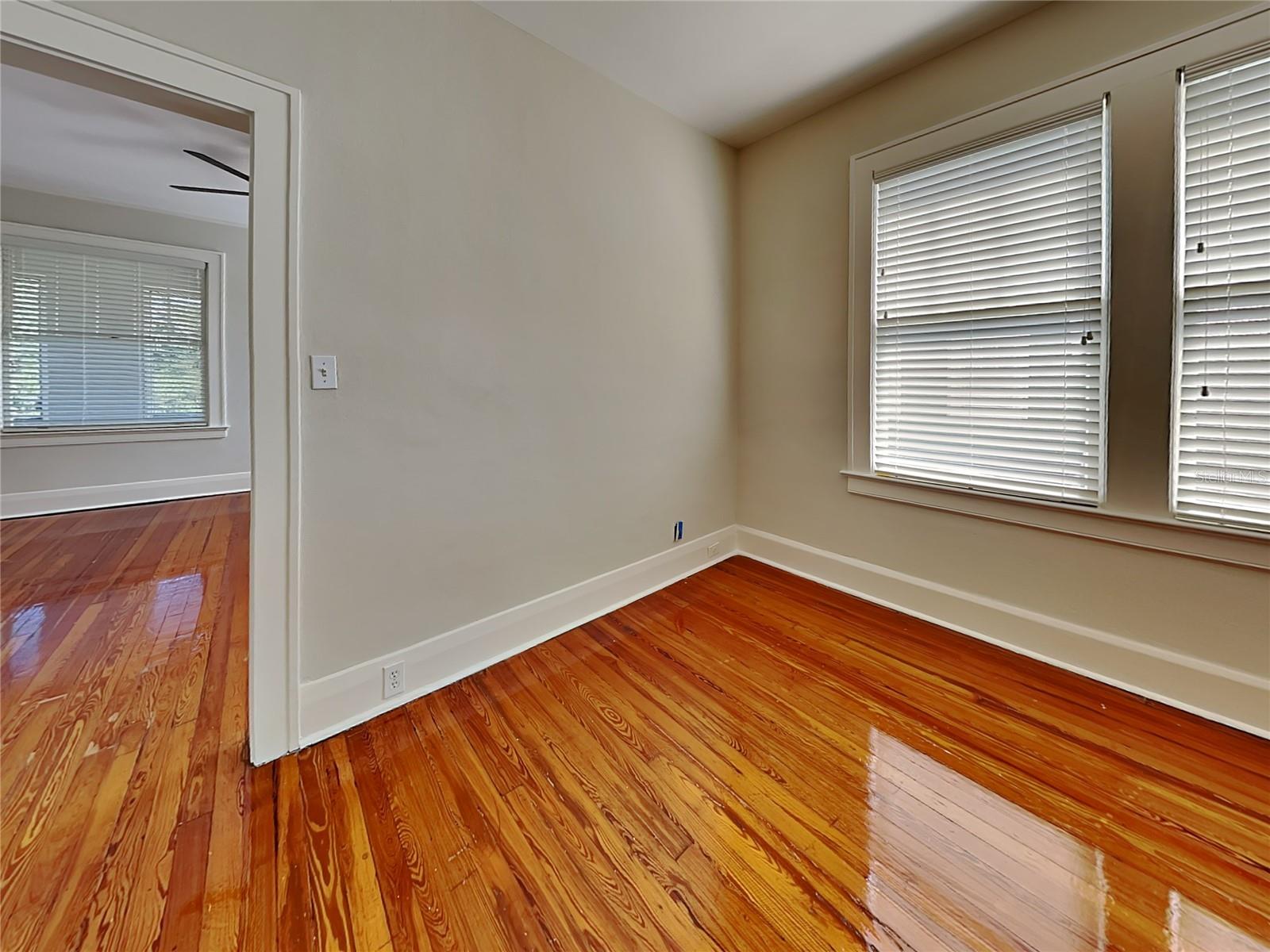 1806 W MORRISON AVE #3 — photo 12