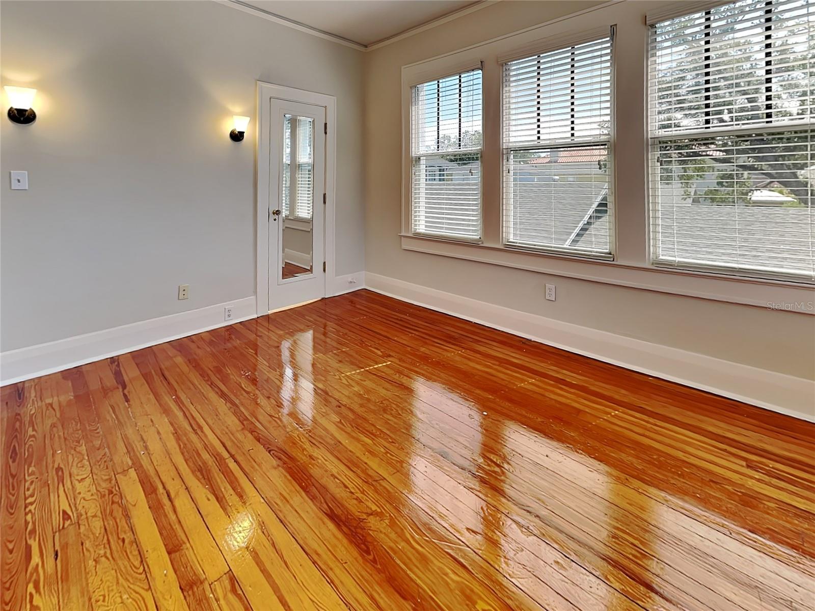 1806 W MORRISON AVE #3 — photo 17