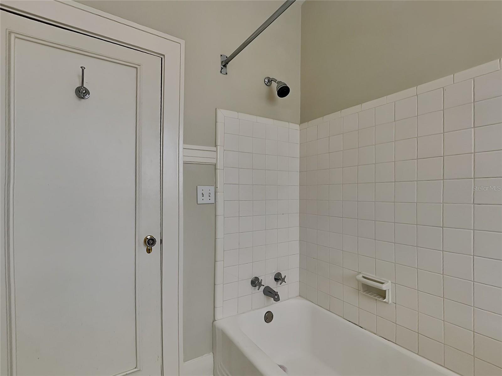 1806 W MORRISON AVE #3 — photo 19