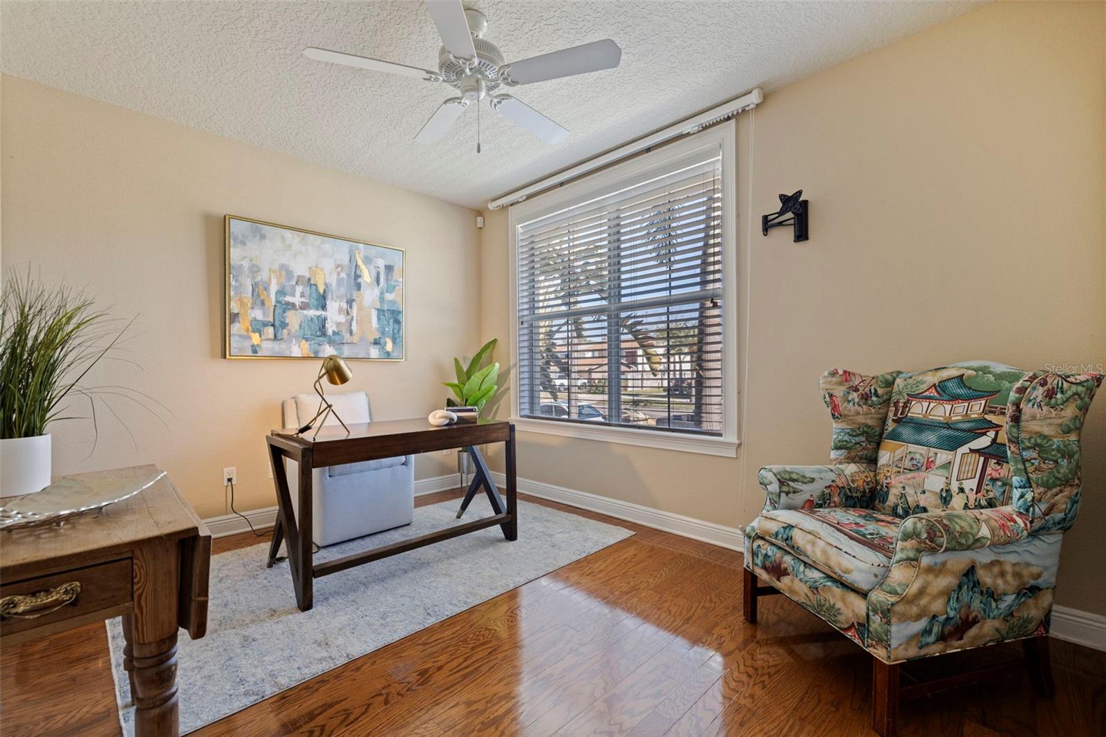 114 E DAVIS BLVD #4 — photo 43
