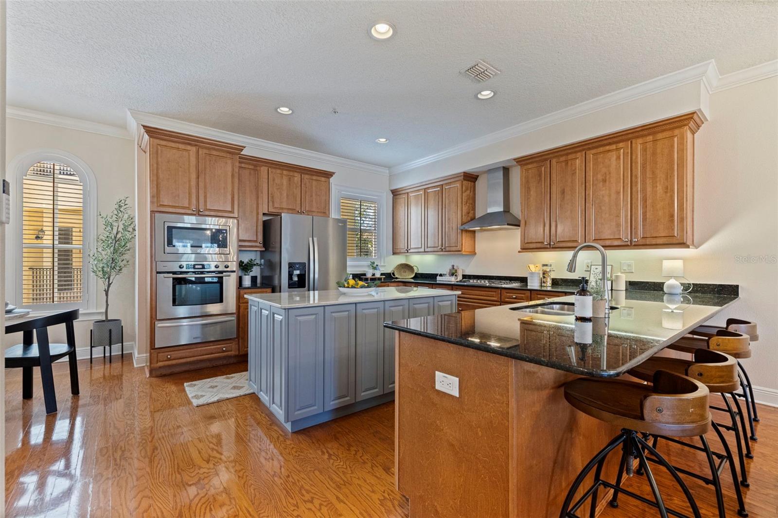 114 E DAVIS BLVD #4 — photo 24