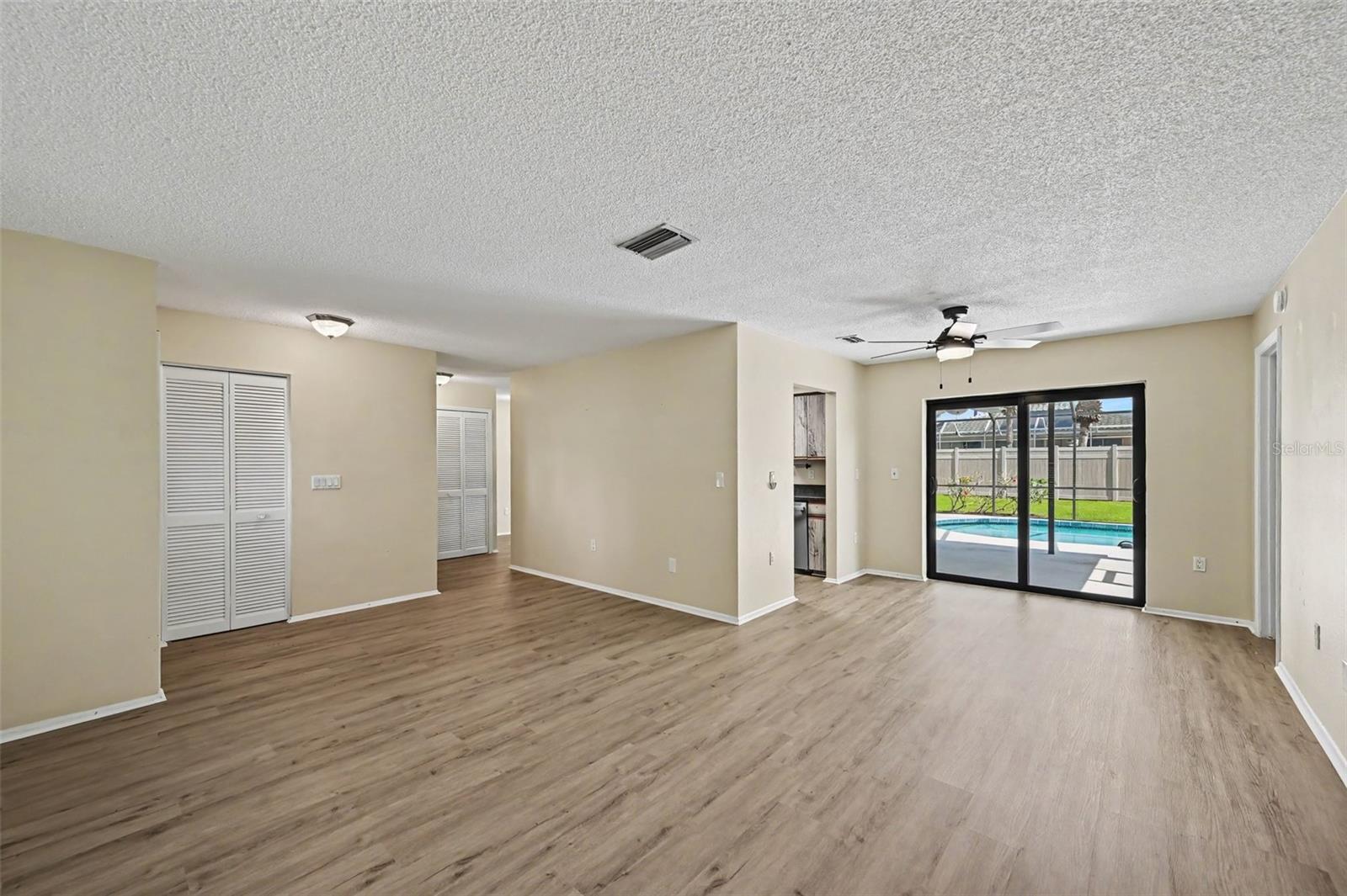 3809 KINGSTON BLVD — photo 7