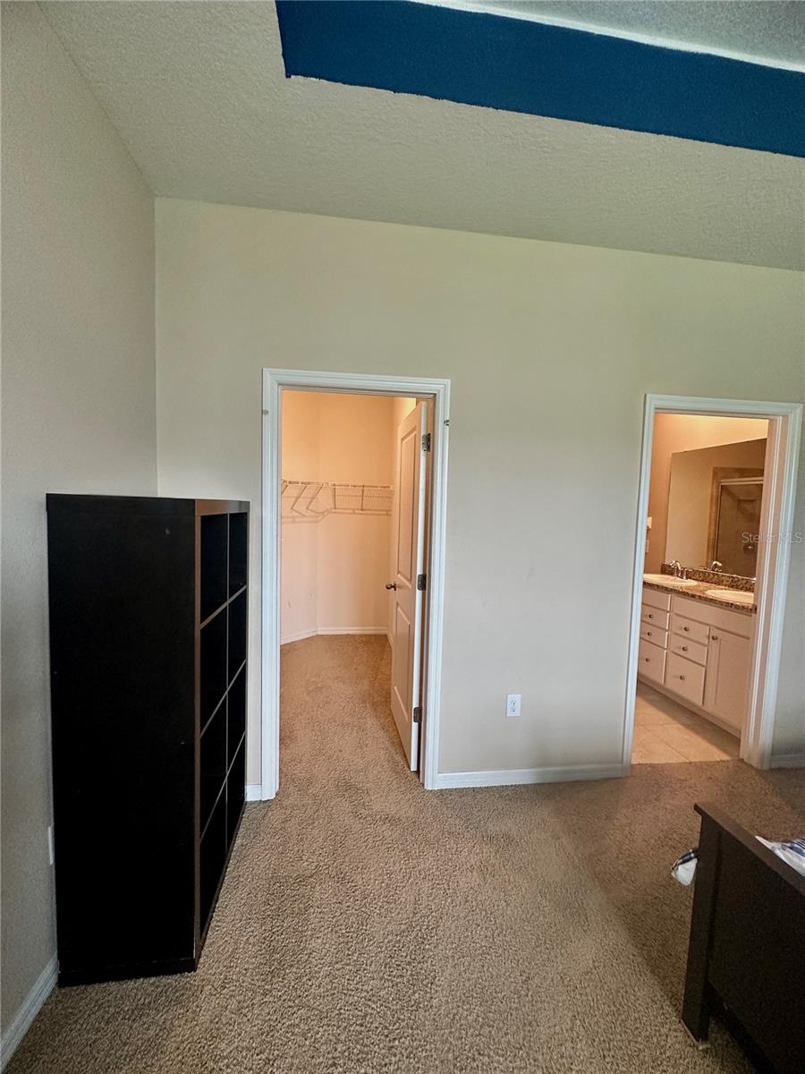 7684 STONEBROOK CIR — photo 20