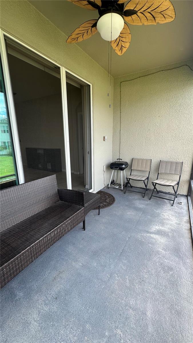 7684 STONEBROOK CIR — photo 23