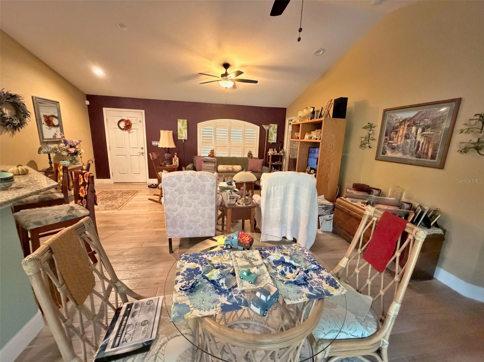 3123 CHIPLEY AVE — photo 9