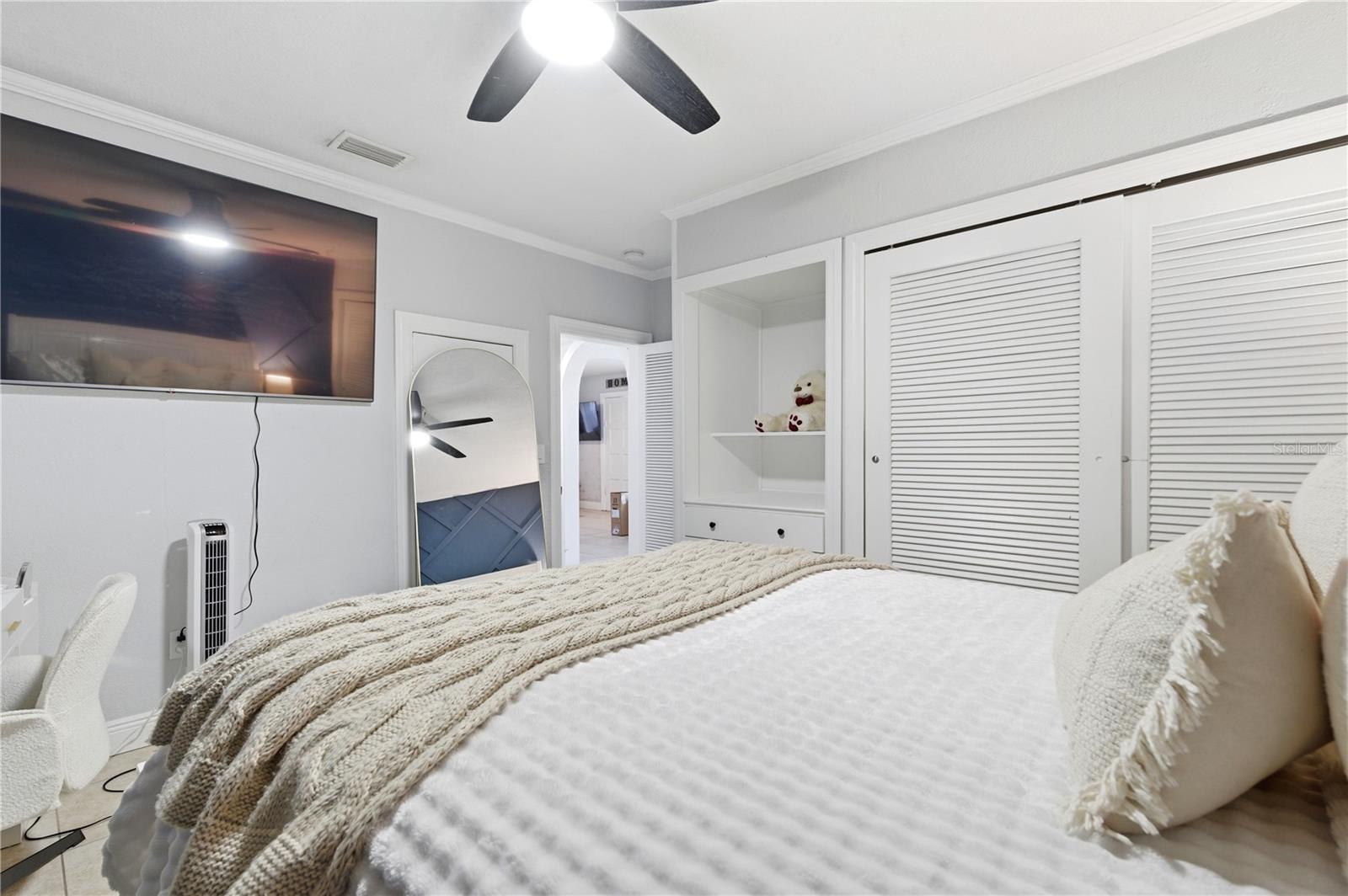 3144 W CORDELIA ST — photo 10