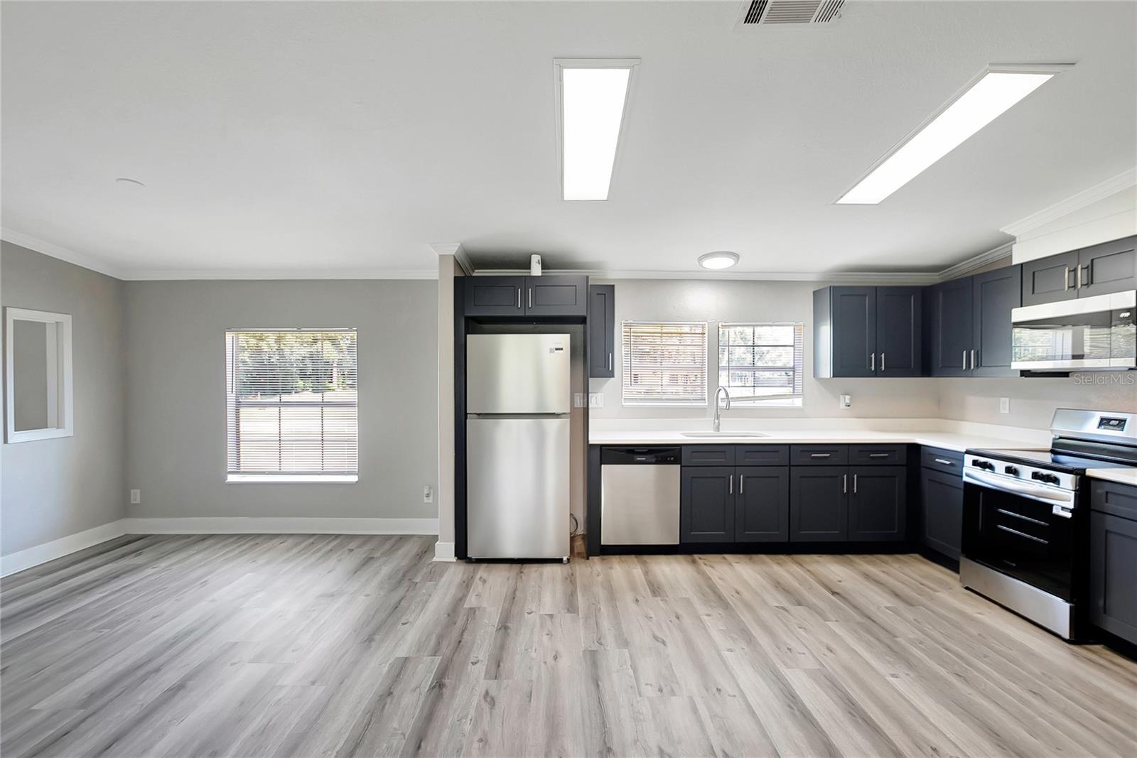 30148 CLEARVIEW DR — photo 13