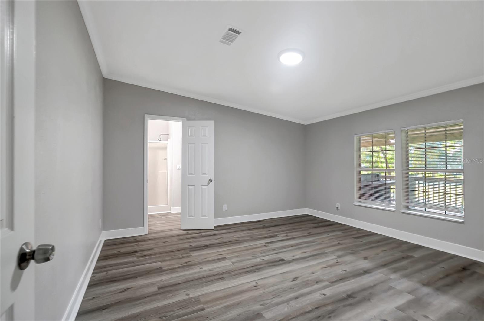 30148 CLEARVIEW DR — photo 37