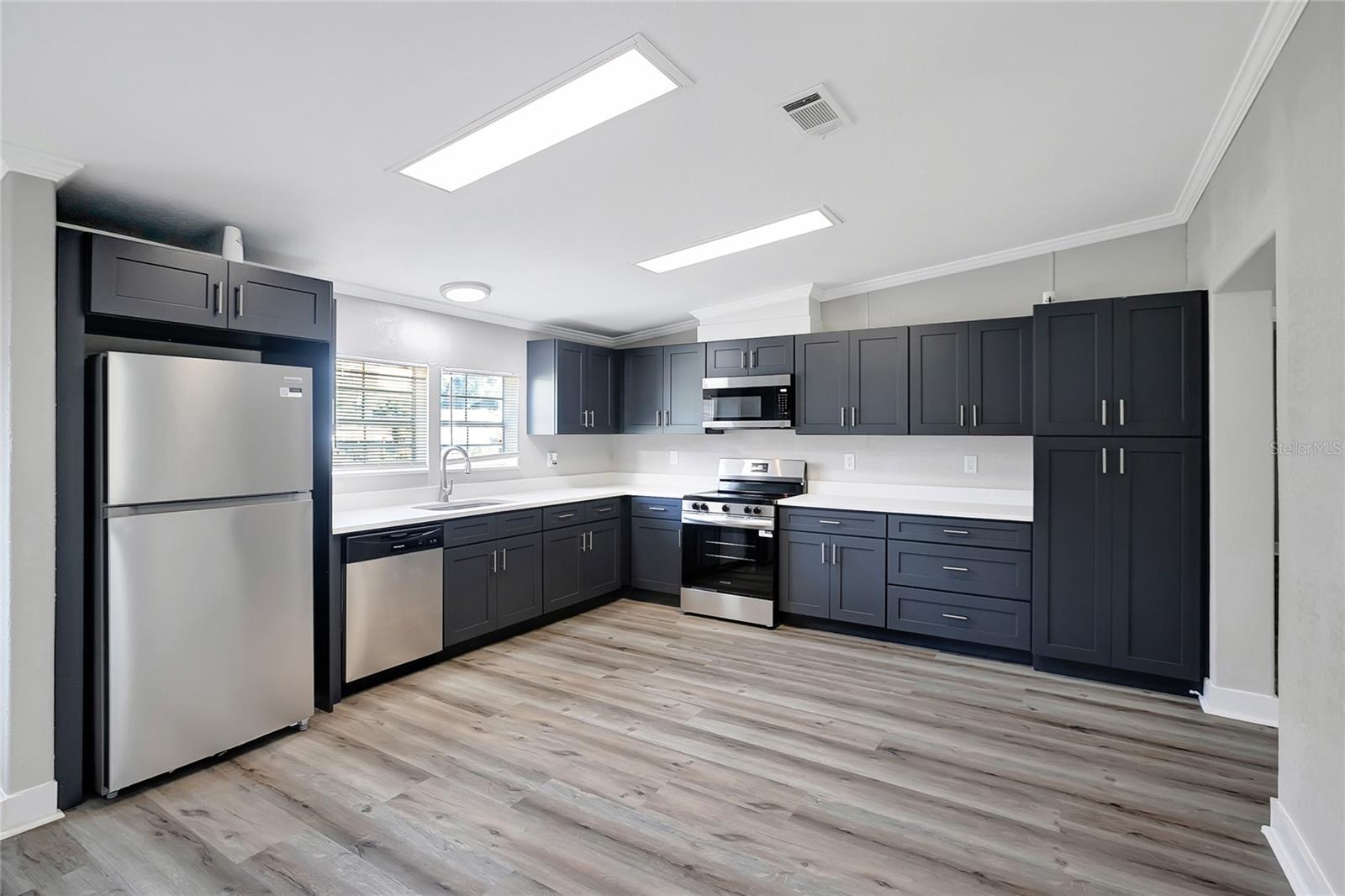 30148 CLEARVIEW DR — photo 12