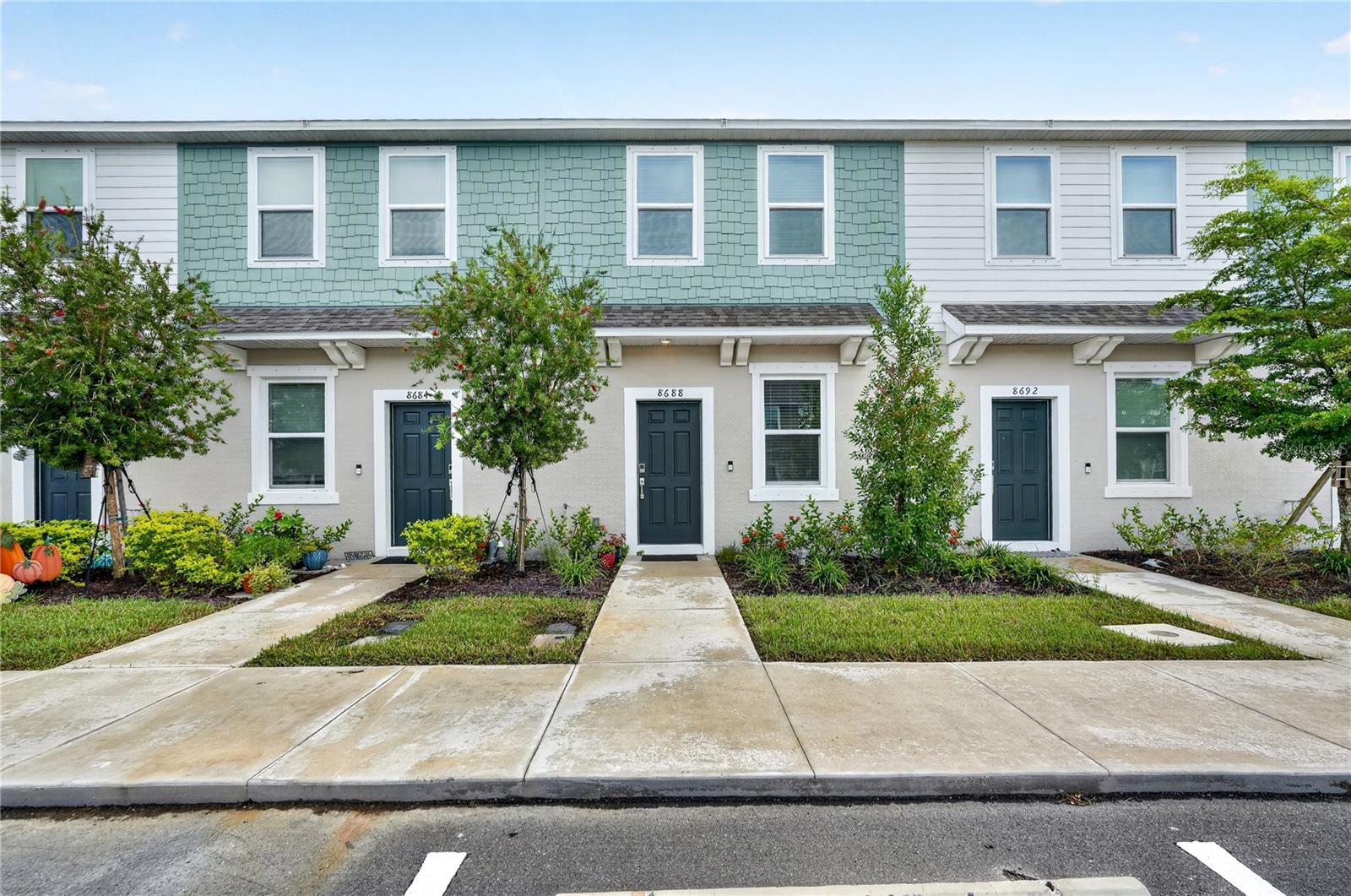 8688 DAYBREAK ST — photo 2