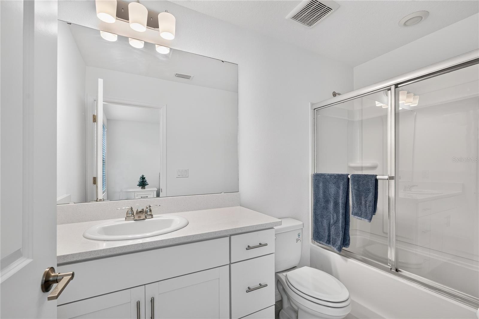 8688 DAYBREAK ST — photo 46
