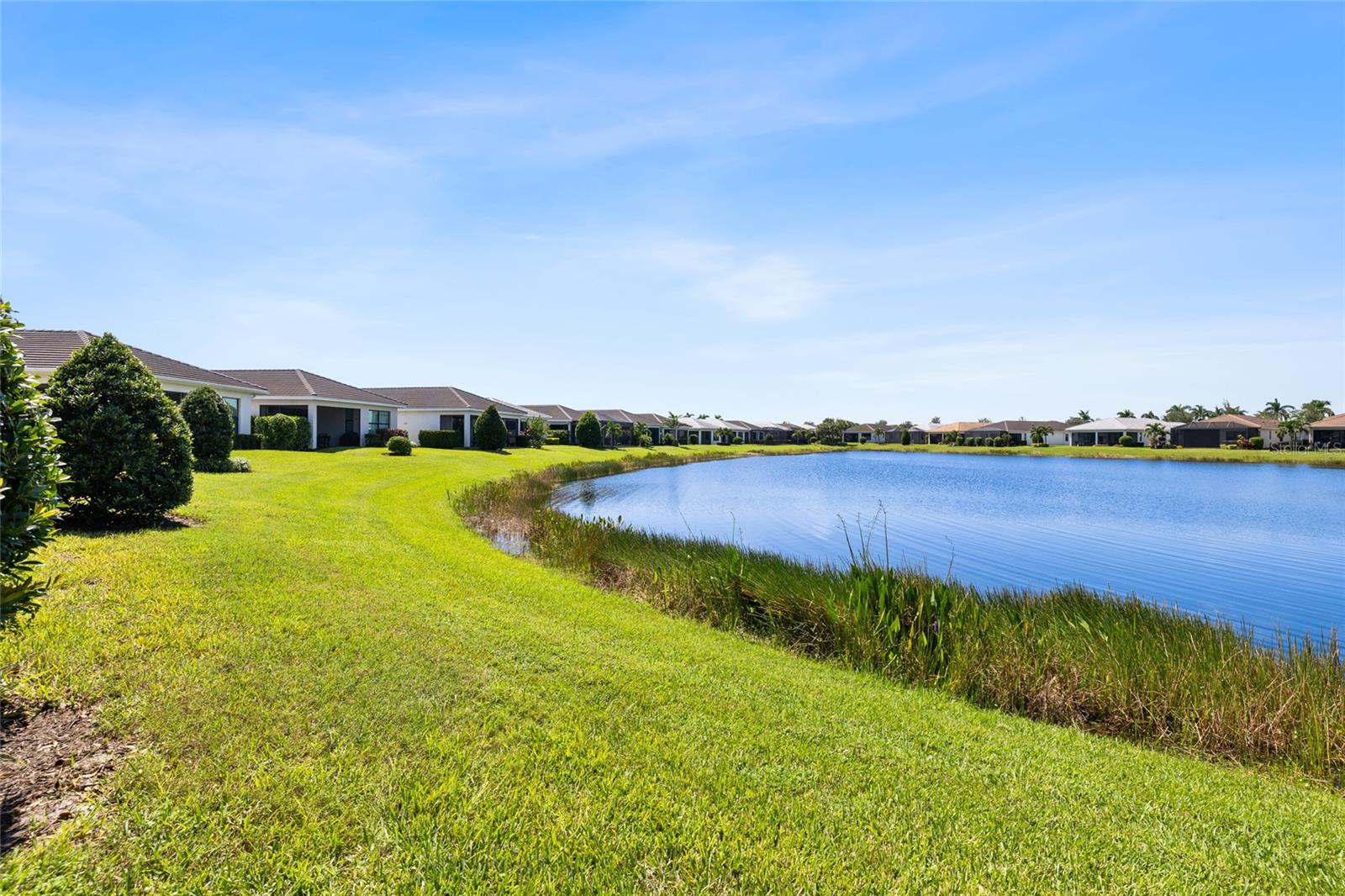 5265 BARNETT CIR — photo 37