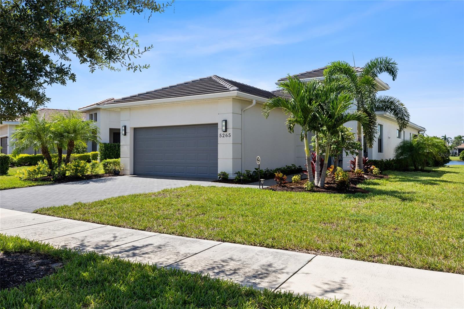 5265 BARNETT CIR — photo 3